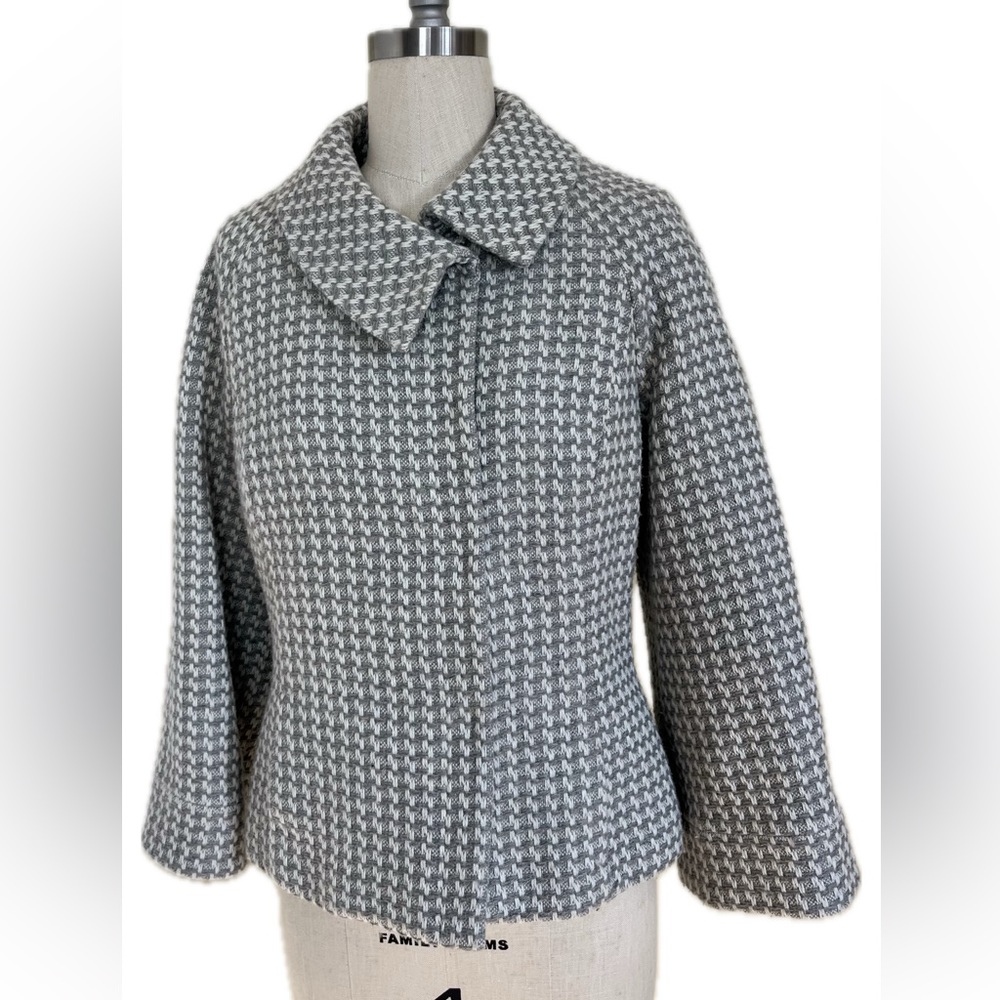 Anne Klein | Houndstooth Jacket three-quarter sleeves, buttonless front, Sz 12